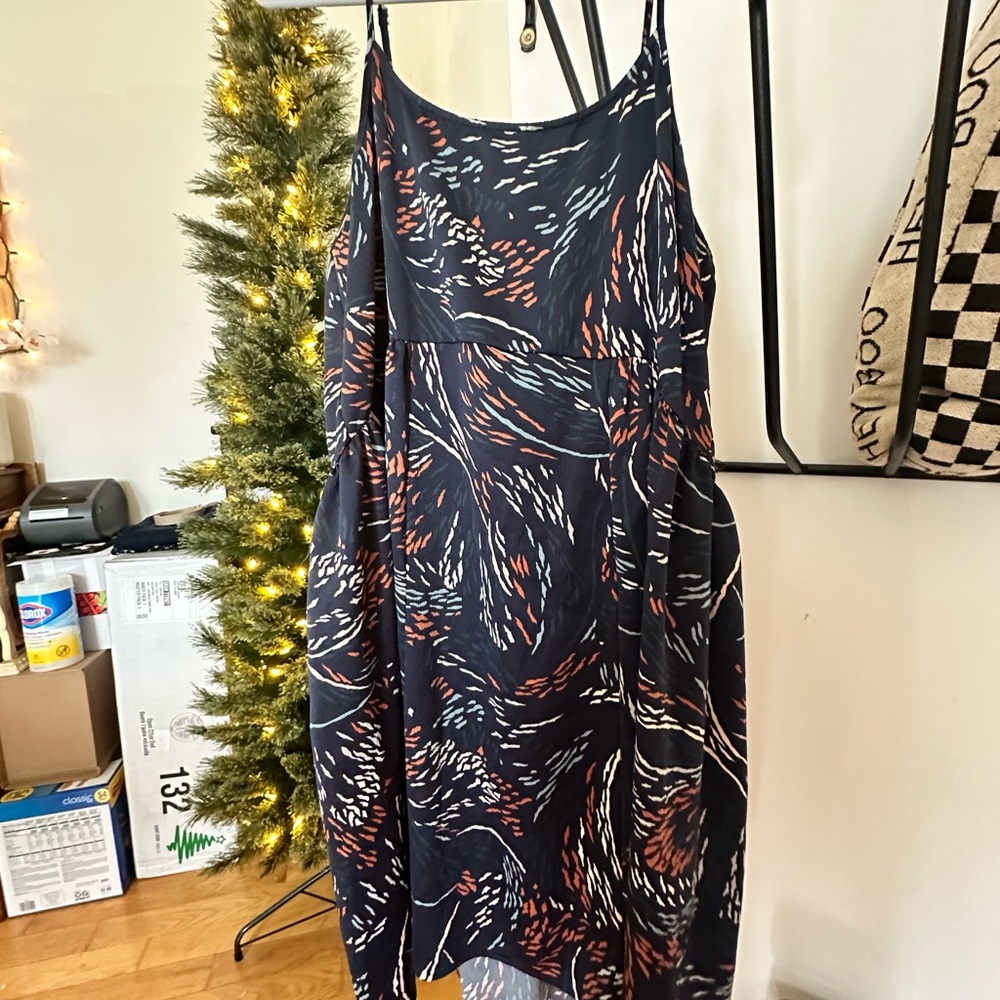 BOGO: LOFT Navy and Orange Patterned Dress - Picture 3 of 3